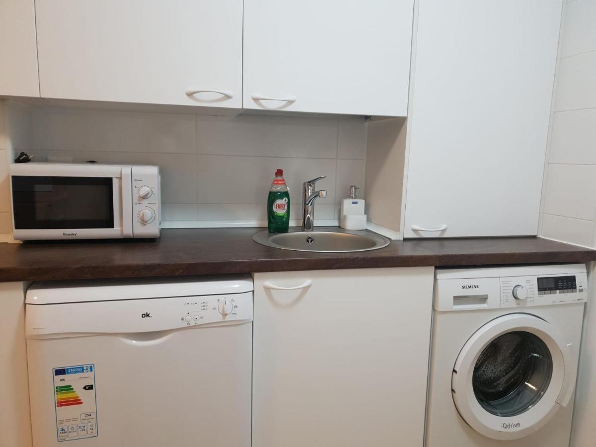 Апартаменты Apartamento Delux Бенидорм Экстерьер фото